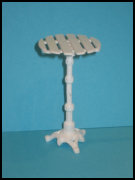 Bistrotisch in weiss als Stehtisch