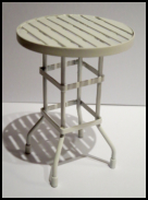 Bistro-Stehtisch, aus Metall, Farbe weiss