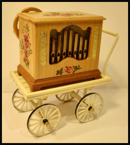 Tischorgel, lose auf Handwagen, BestNr. 1301